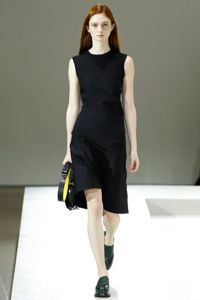 Look 28